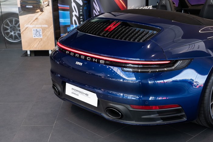 2019 Porsche 911 Carrera