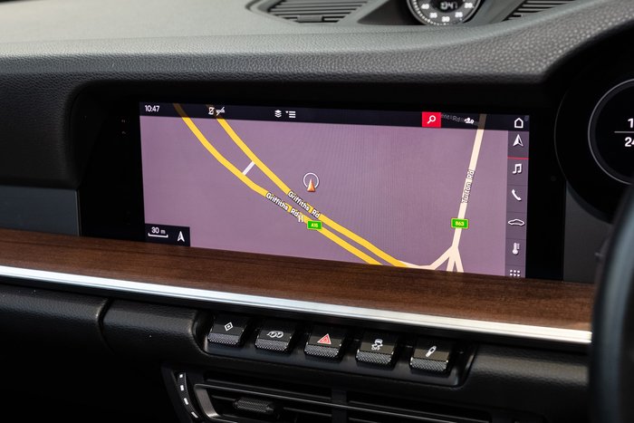 2019 Porsche 911 Carrera