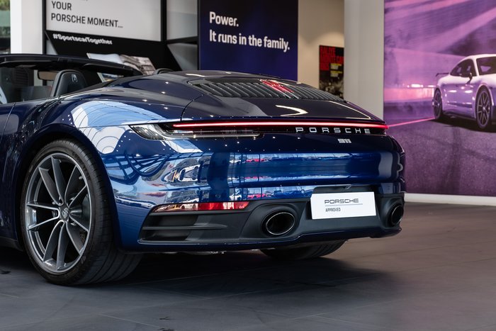 2019 Porsche 911 Carrera