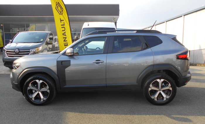 2025 Renault Duster Techno