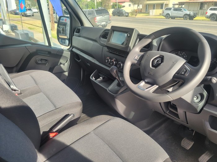2024 Renault Master Pro 110kW
