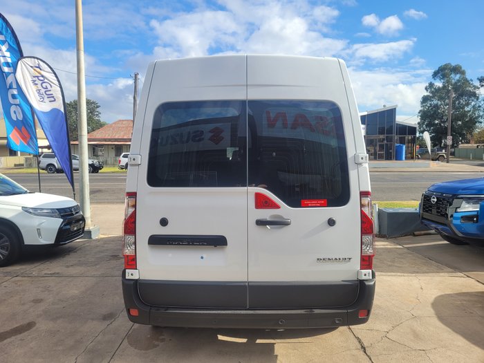 2024 Renault Master Pro 110kW
