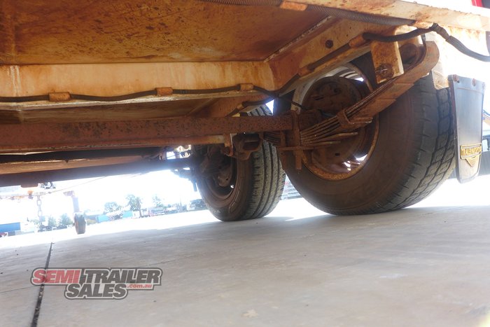 2011 Pumps Australia Fuel Tanker