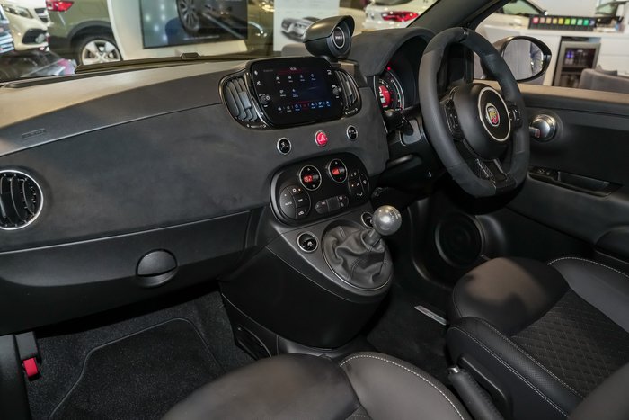 2024 Abarth 695 75 Anniversario