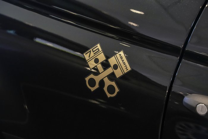 2024 Abarth 695 75 Anniversario