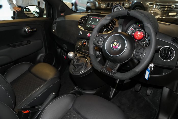 2024 Abarth 695 75 Anniversario