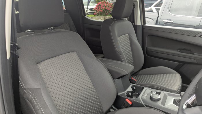 2025 VOLKSWAGEN AMAROK LIFE