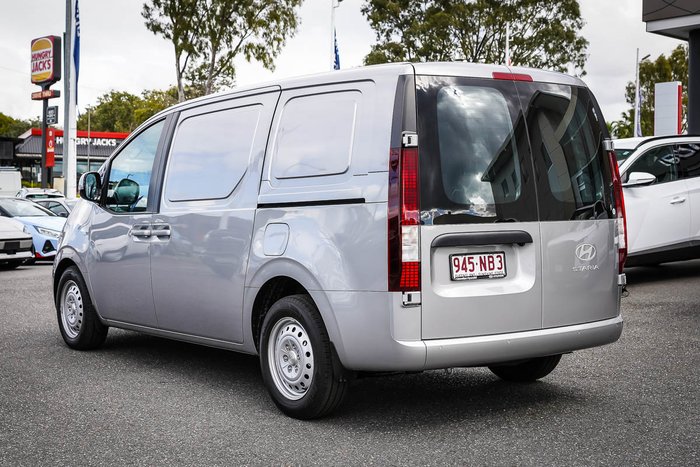 2025 Hyundai STARIA 