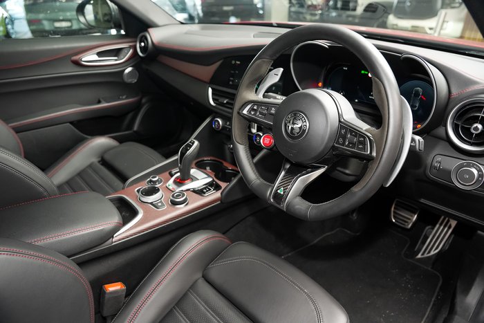 2024 Alfa Romeo Giulia Quadrifoglio Super Sport