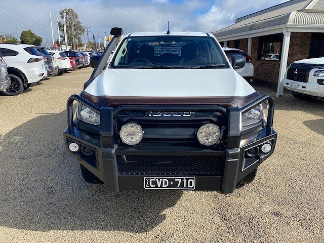 2023 ISUZU D-MAX SX
