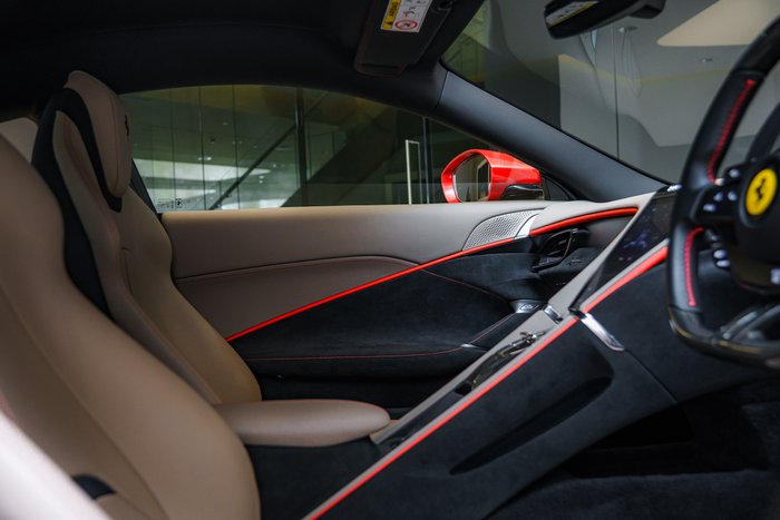 2021 Ferrari Roma F169 Rosso Maranello