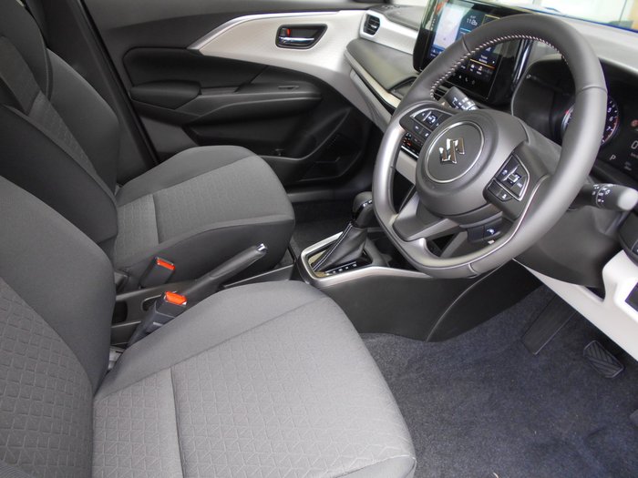 2025 Suzuki Swift Hybrid GLX