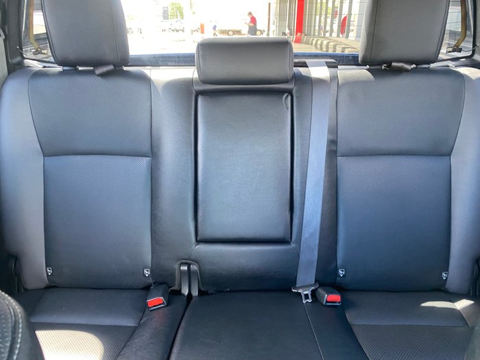 2021 Toyota Hilux 4x4 Hilux 4x4 Rugged X 2.8L T Diesel Automatic Double Cab 2U76940 001
