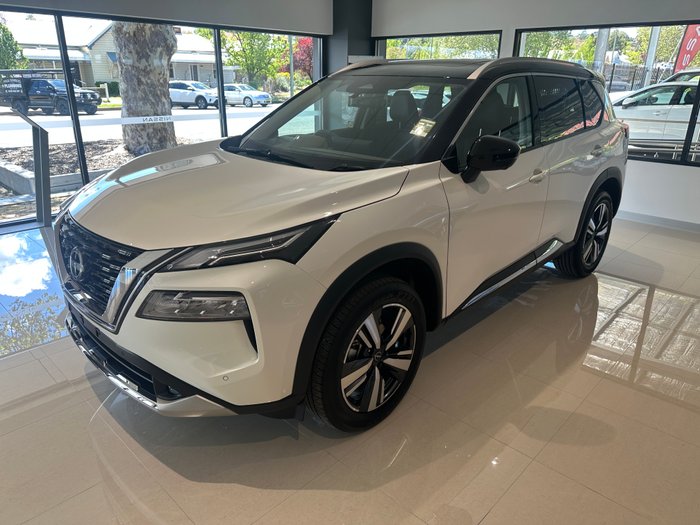 2025 NISSAN XTRAIL TI