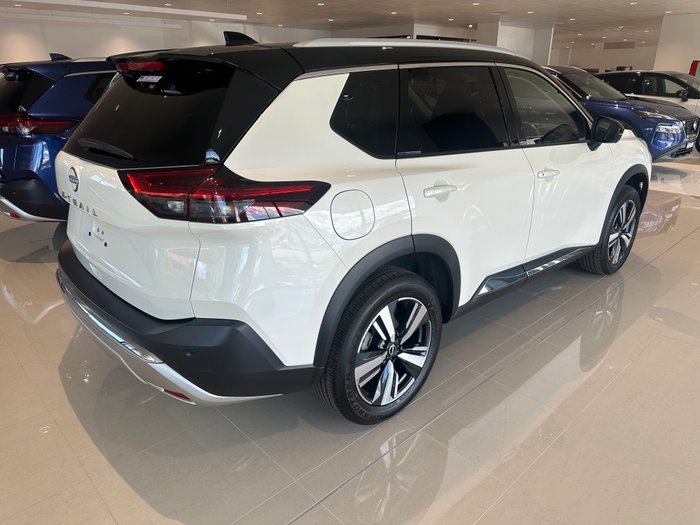2025 NISSAN XTRAIL TI