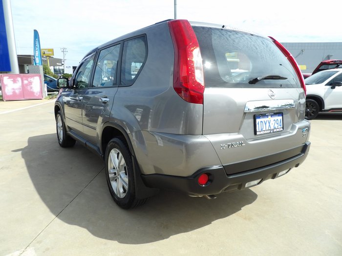 2012 Nissan X-TRAIL ST