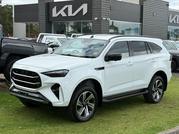 2026 Isuzu MU-X LS-T