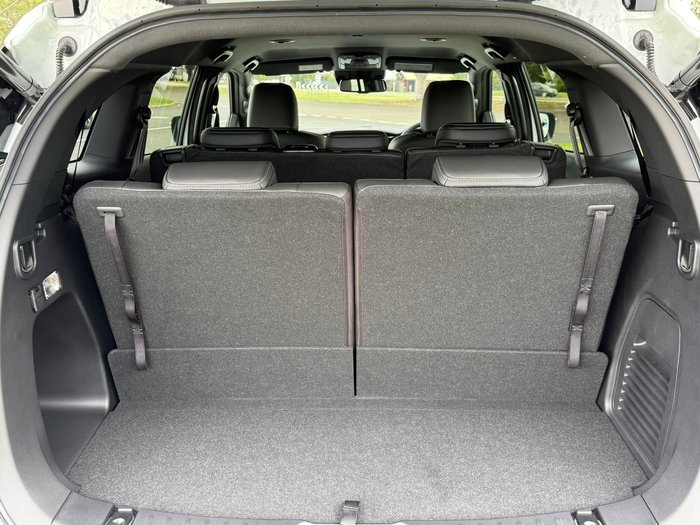 2026 Isuzu MU-X LS-T