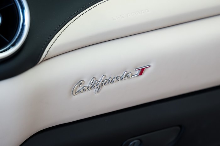 2015 Ferrari California T