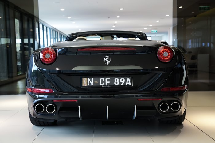 2015 Ferrari California T