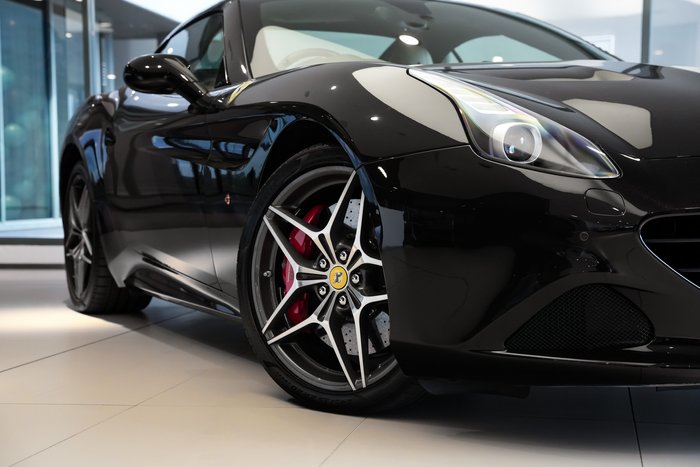 2015 Ferrari California T