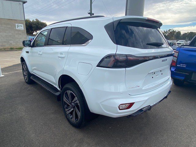 2025 ISUZU MU-X LS-T