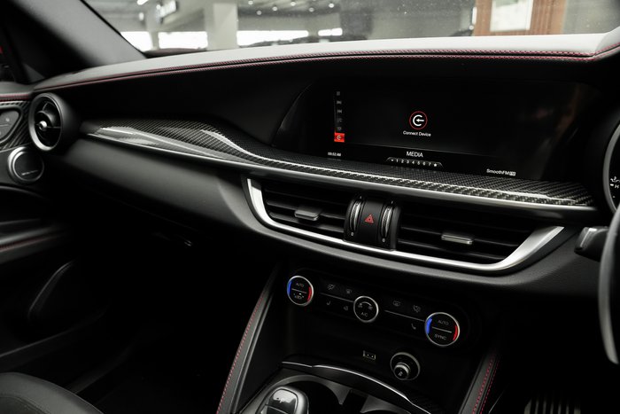 2019 Alfa Romeo Stelvio Quadrifoglio