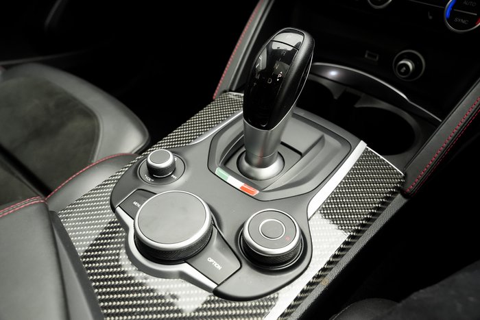 2019 Alfa Romeo Stelvio Quadrifoglio