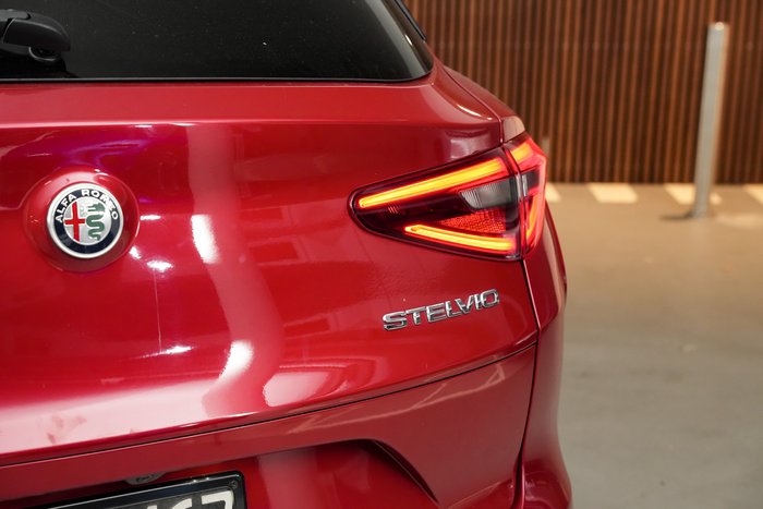 2019 Alfa Romeo Stelvio Quadrifoglio