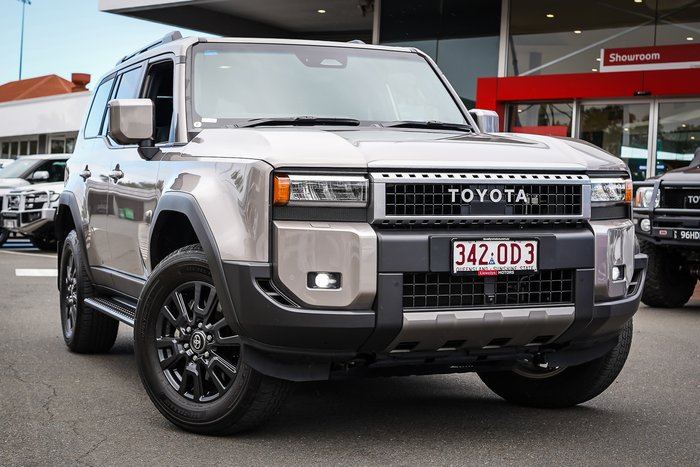 2025 Toyota PRADO