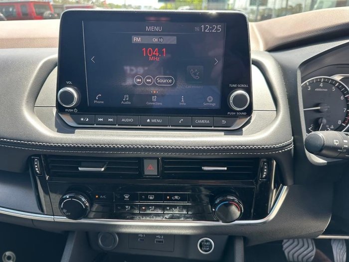 2023 Nissan X-TRAIL ST