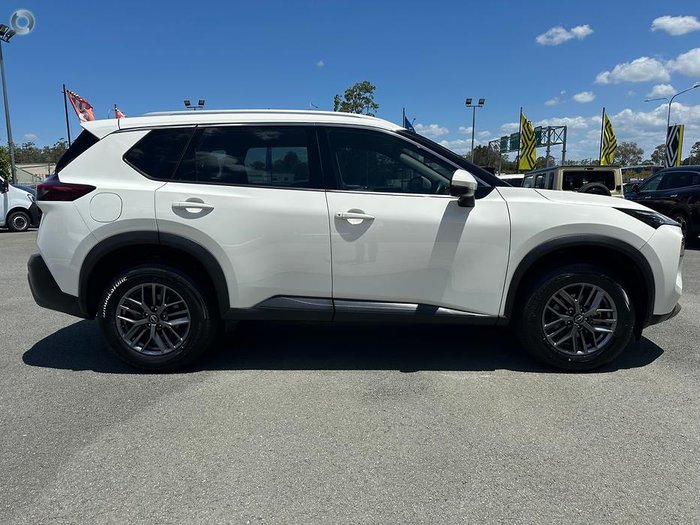 2023 Nissan X-TRAIL ST