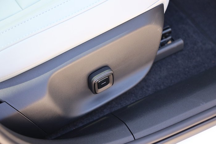 2024 Volvo EX30 Twin Motor Performance Ultra