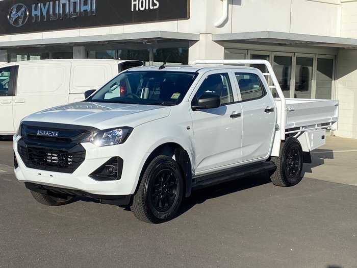 2026 ISUZU D-MAX SX