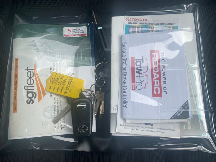 2019 Toyota Hilux 4x4 Hilux 4x4 SR 2.8L T Diesel Automatic Single Cab C/C 1Y40620 004