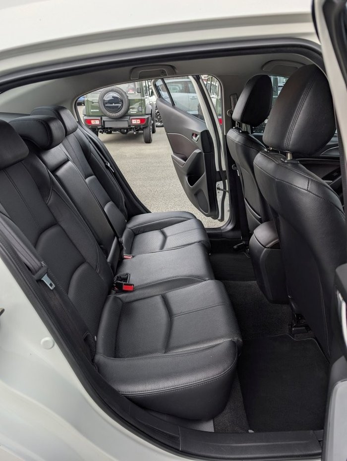2016 MAZDA 3 SP25