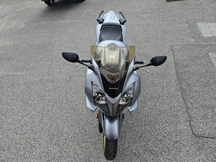 2010 Honda  VFR800F