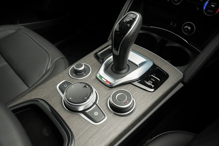 2023 Alfa Romeo Stelvio Ti
