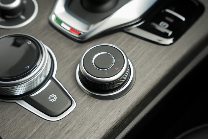 2023 Alfa Romeo Stelvio Ti