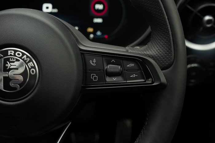 2023 Alfa Romeo Stelvio Ti