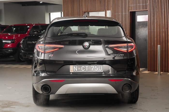 2023 Alfa Romeo Stelvio Ti