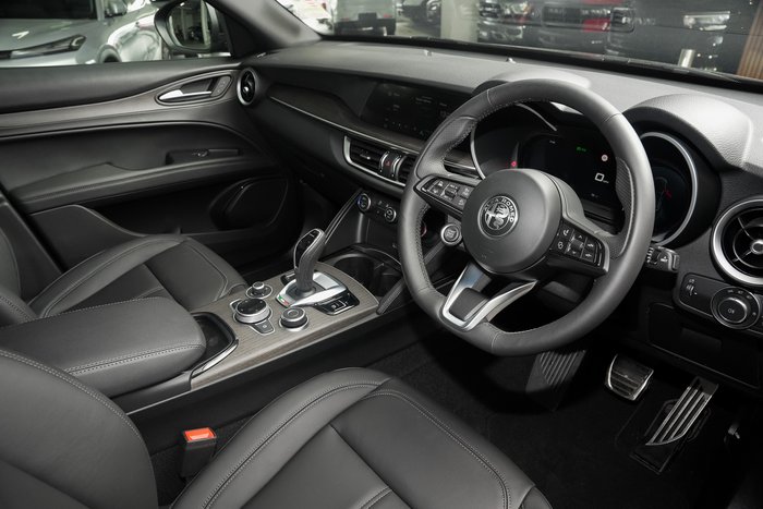 2023 Alfa Romeo Stelvio Ti