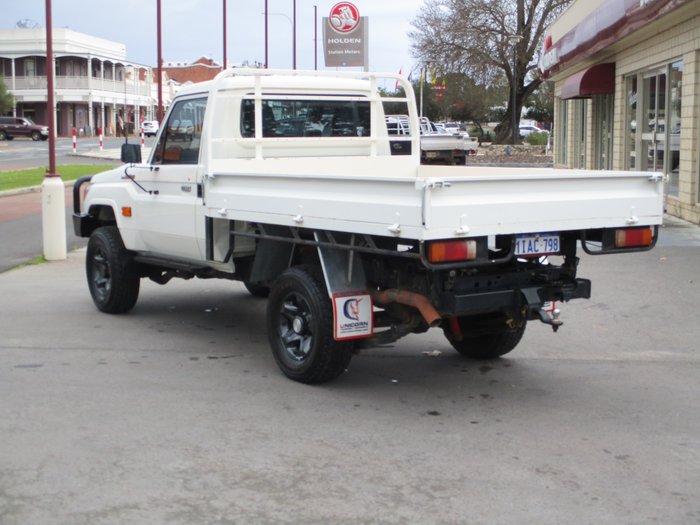 2023 Toyota Landcruiser Workmate VDJ79R White