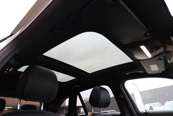 2019 MERCEDES-BENZ GLC 300 4MATIC