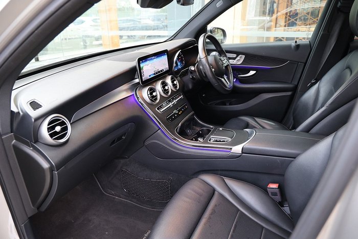 2019 MERCEDES-BENZ GLC 300 4MATIC
