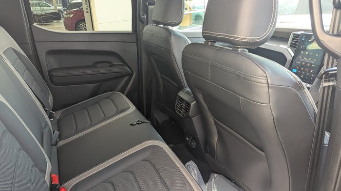 2026 VOLKSWAGEN AMAROK AVENTURA