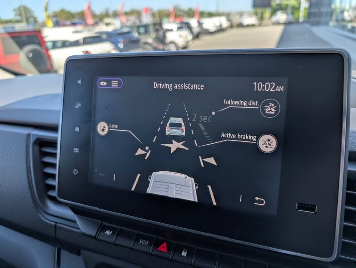 2023 RENAULT TRAFIC SWB PRO