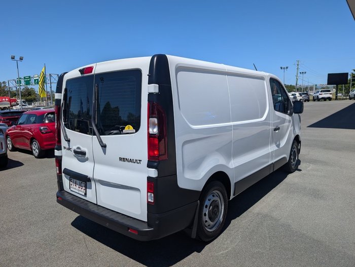 2023 RENAULT TRAFIC SWB PRO