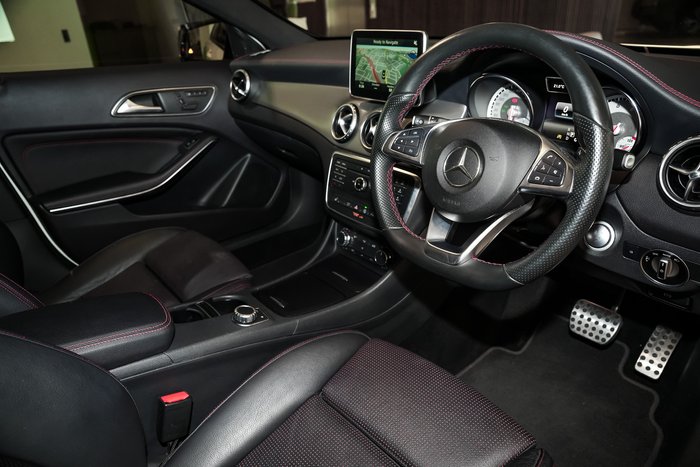 2016 Mercedes-Benz GLA-Class GLA180