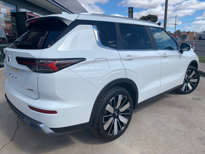 2025 Mitsubishi ZM2P46 ZM Outlander ASPIRE 2.5L CVT 2WD 7ST WHITE DIAMOND
